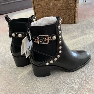 ZARA Leather Ankle Boots with Pearls